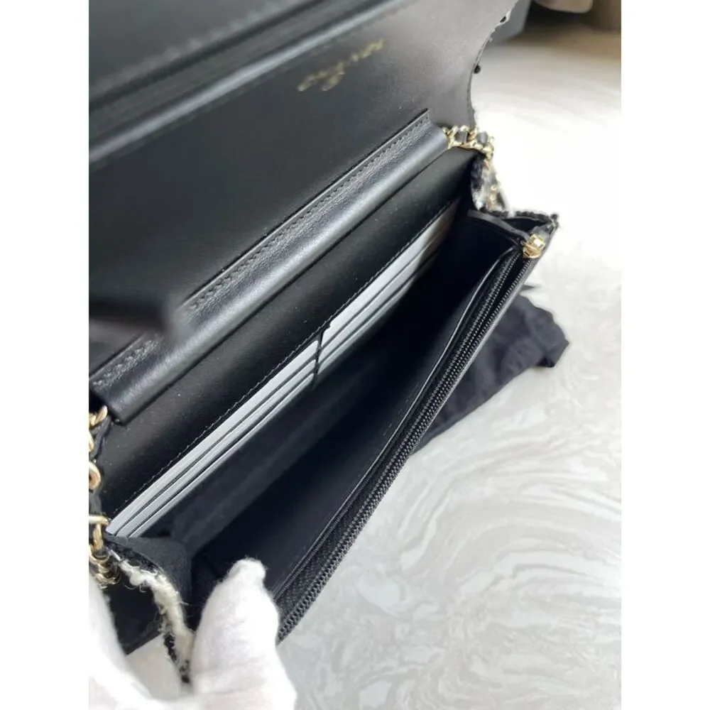 Chanel Women Pre-Loved Bag Very Good Condition